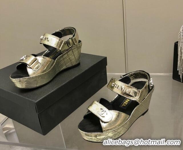 Good Quality Chanel Leather Wedge Sandals 021820 Gold