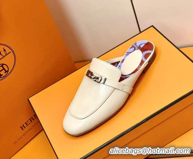 Sumptuous Hermes Oz Mule in Smooth Calfskin with Iconic Kelly Buckle 209055 Off-white