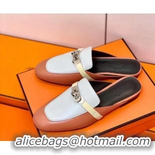 Classic Hot Hermes Oz Mule in Smooth Calfskin with Iconic Kelly Buckle Brown/Off-white 0209067