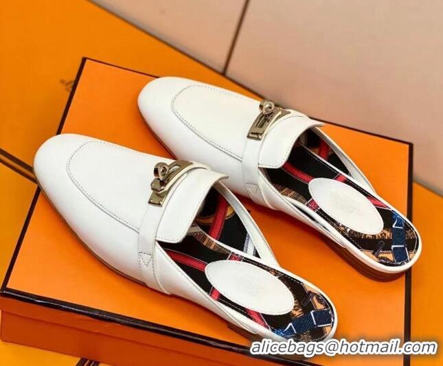 Grade Hermes Oz Mule in Smooth Calfskin with Iconic Kelly Buckle White 0211065