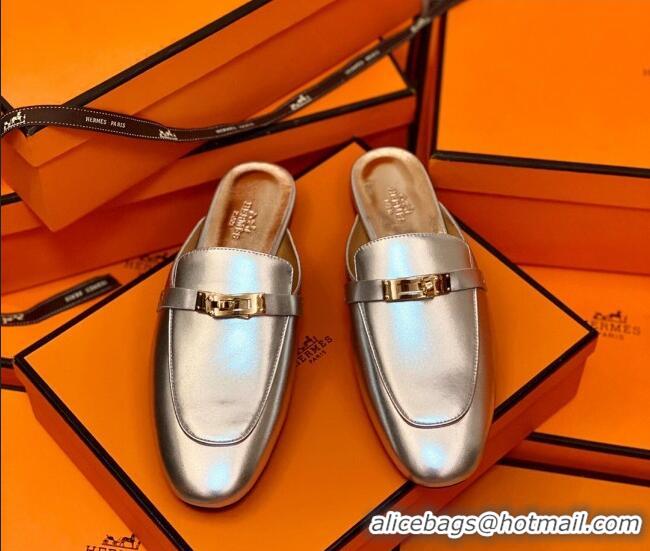 Sumptuous Hermes Oz Mule in Smooth Calfskin with Iconic Kelly Buckle 0212068 Silver