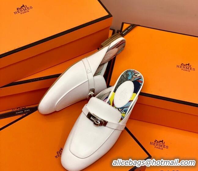 Low Cost Hermes Oz Mule in Smooth Calfskin with Iconic Kelly Buckle 0214053 White