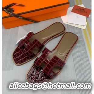 Shop Duplicate Hermes Oran Stone Embossed Leather Flat Slide Sandals 0216114 Burgundy