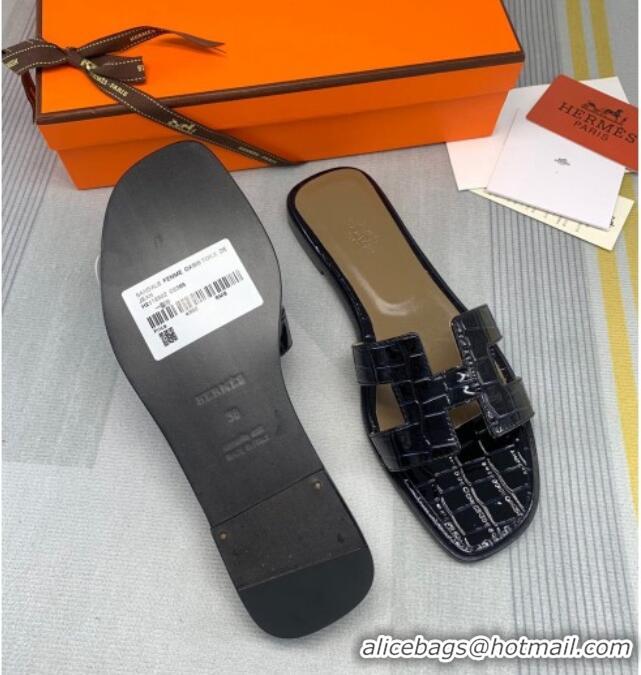 Affordable Price Hermes Oran Stone Embossed Leather Flat Slide Sandals 0216114 Navy Blue