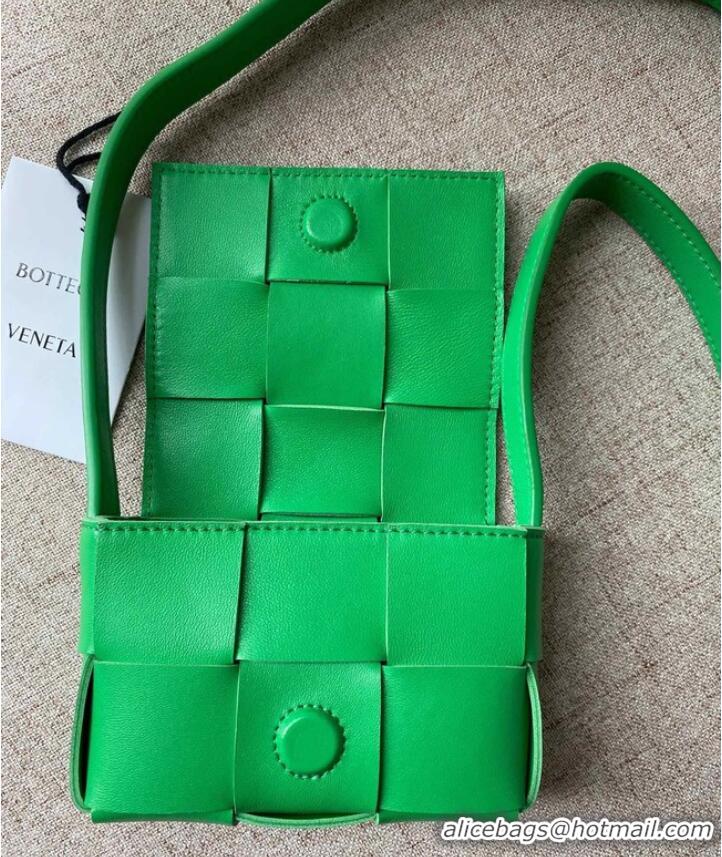 Grade Wholesale Bottega Veneta CASSETTE Mini intreccio leather cross-body bag 666688 Parakeet