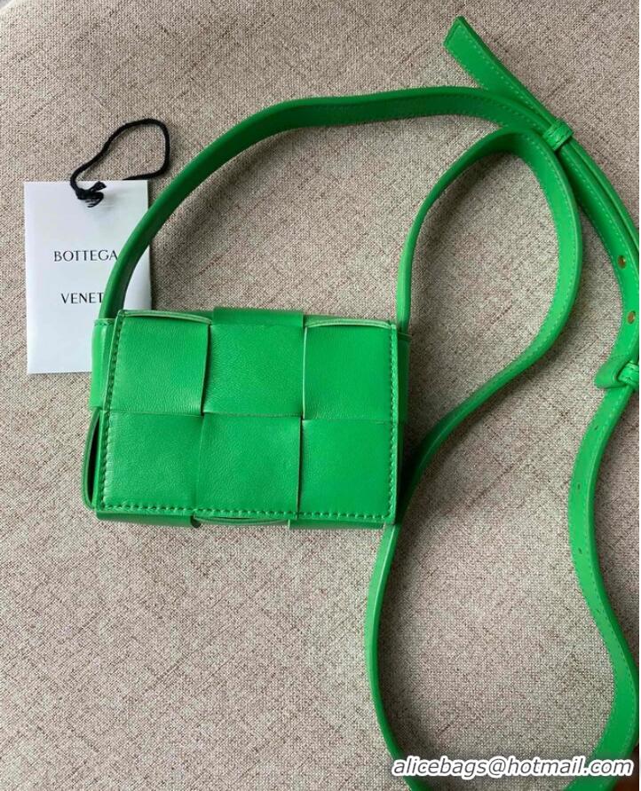 Grade Wholesale Bottega Veneta CASSETTE Mini intreccio leather cross-body bag 666688 Parakeet