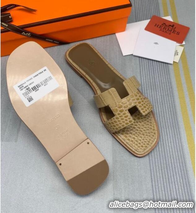 Trendy Design Hermes Oran Crocodile Embossed Leather Flat Slide Sandals 0216132 Light Yellow