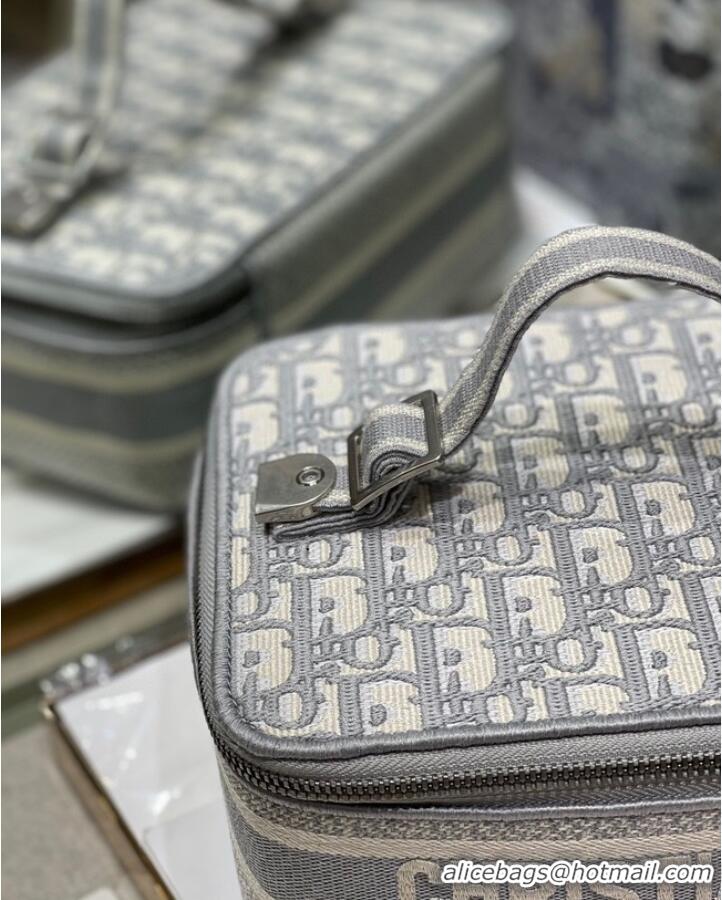 Popular Style DIOR DIORTRAVEL VANITY CASE grey Dior Oblique Embroidery S5481VR