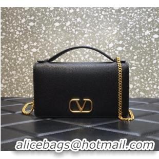 Famous Brand VALENTINO GARAVANI Stud Sign Grained Calfskin Shoulder Bag 0680 black