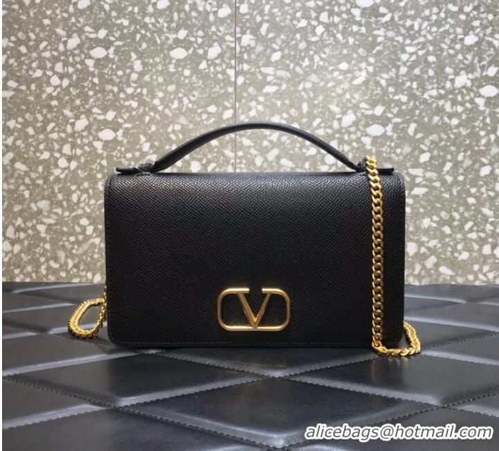 Famous Brand VALENTINO GARAVANI Stud Sign Grained Calfskin Shoulder Bag 0680 black