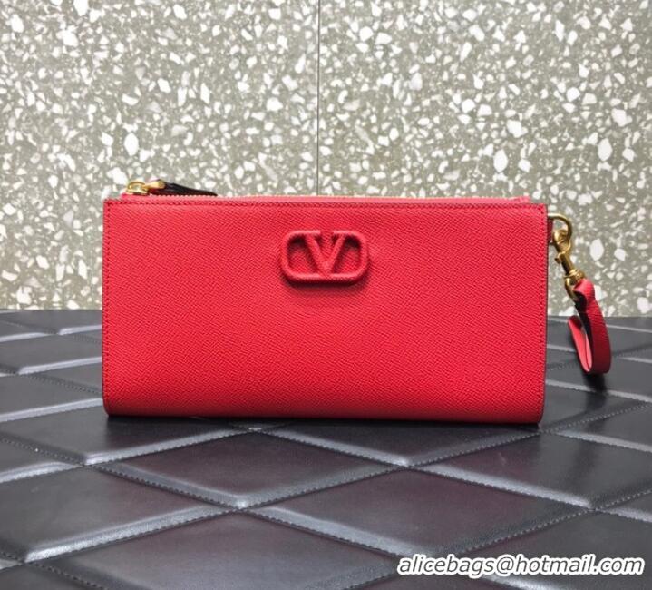 Well Crafted VALENTINO GARAVANI Stud Sign Grained Calfskin clutch bag 0600 red