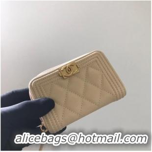 Famous Brand BOY CHANEL Coin Purse A80602 beige