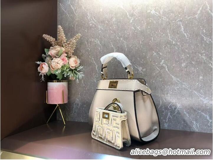 Famous Brand Fendi Peekaboo ISeeU Small leather bag F8636 Beige