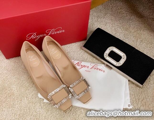 Top Grade Roger Vivier Satin Crystal Buckle Pumps 7cm Beige 022117