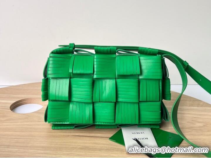 Shop Discount Bottega Veneta CASSETTE A018101 Green