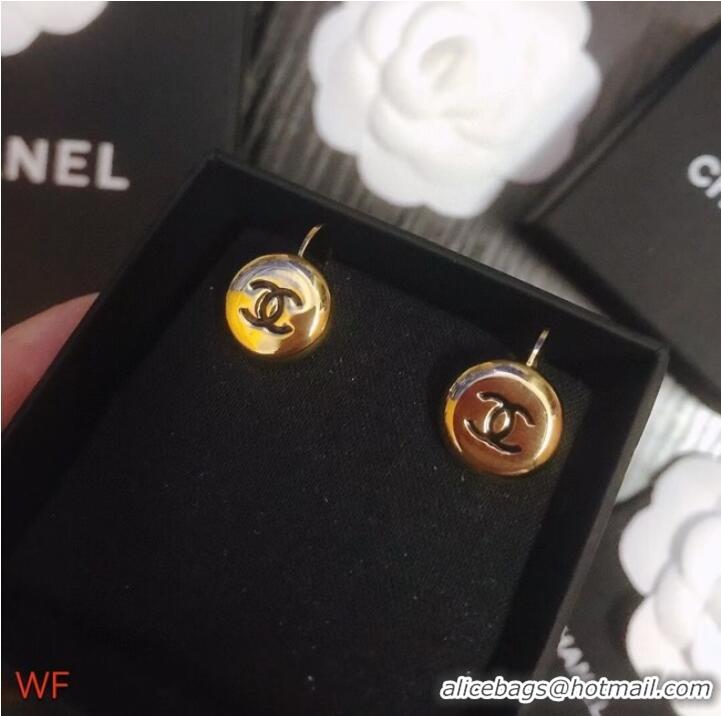 Famous Brand Chanel Earrings CE7640