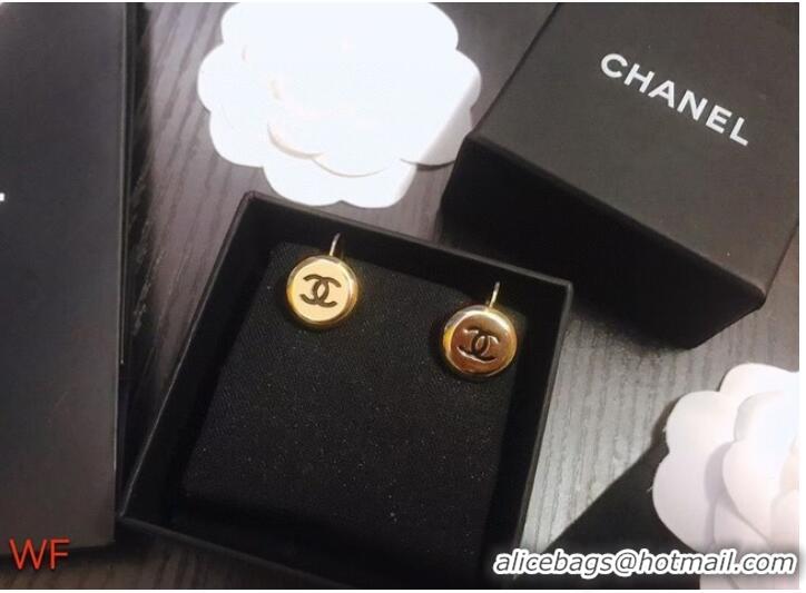 Famous Brand Chanel Earrings CE7640