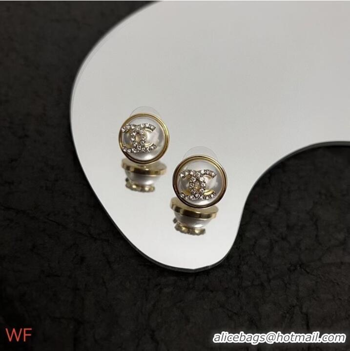 Well Crafted Chanel Earrings CE7642