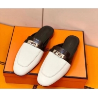 Charming Hermes Oz Mule in Smooth Calfskin with Iconic Kelly Buckle White/Black 0211058