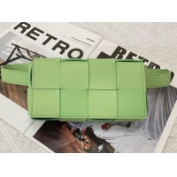 Refined Bottega Veneta CASSETTE Mini intreccio leather belt bag 651053 green