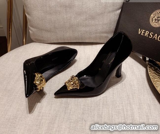 Discount Versace Glazed Leather Pumps 11cm Black/Gold 031937