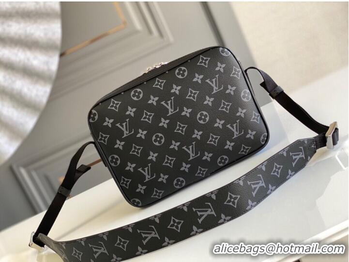 Top Quality Louis Vuitton OUTDOOR MESSENGER M30233 black