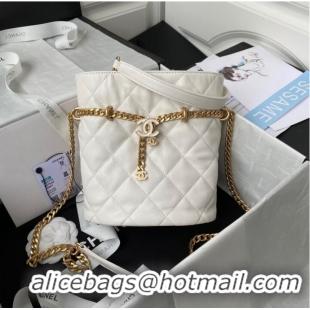 Famous Brand Chanel Drawstring Bag & Gold Metal AS3116 white