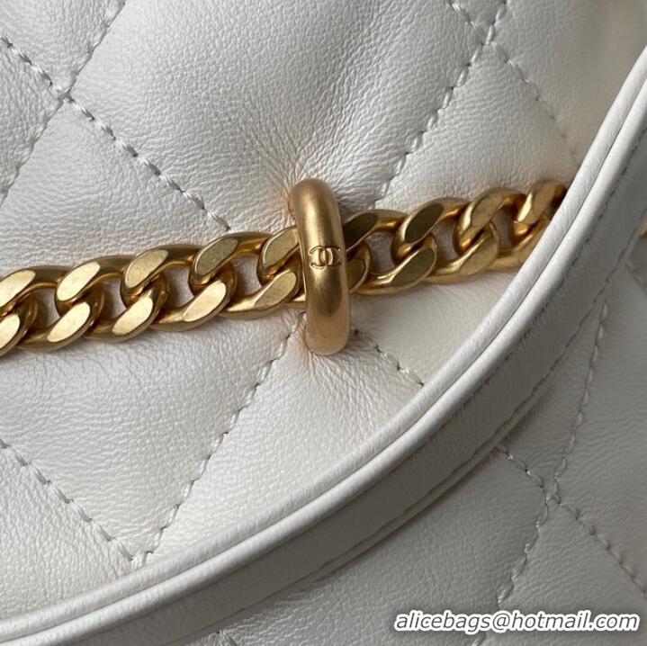 Famous Brand Chanel Drawstring Bag & Gold Metal AS3116 white