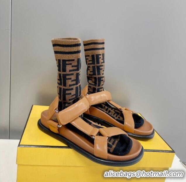 Sumptuous Fendi Feel Leather Flat Sandals Brown 032235