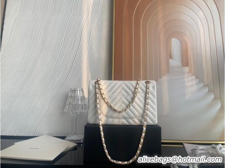 Unique Discount Chanel classic handbag Lambskin & gold Metal V01112 white