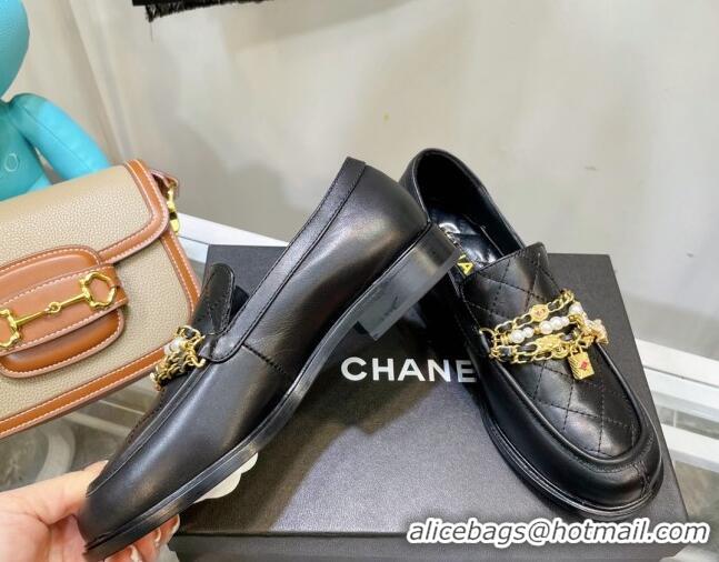 Purchase Chanel Lambskin Loafers with Lock Chain G38922 Black