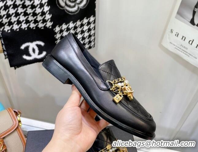 Purchase Chanel Lambskin Loafers with Lock Chain G38922 Black