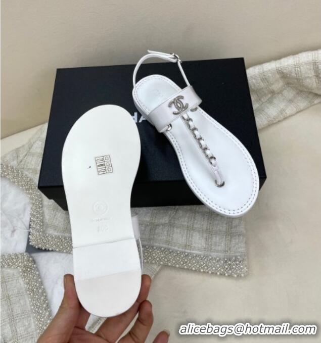 Stylish Chanel Patent Calfskin Flat Sandals G38221 White