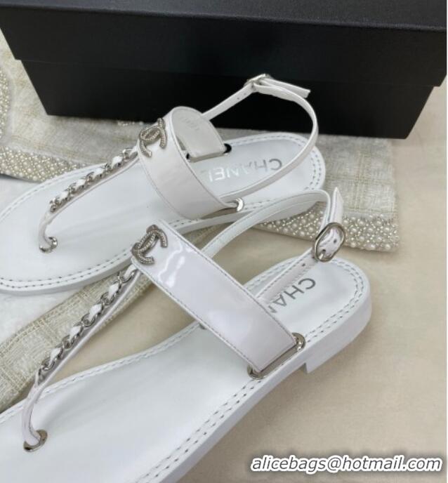 Stylish Chanel Patent Calfskin Flat Sandals G38221 White