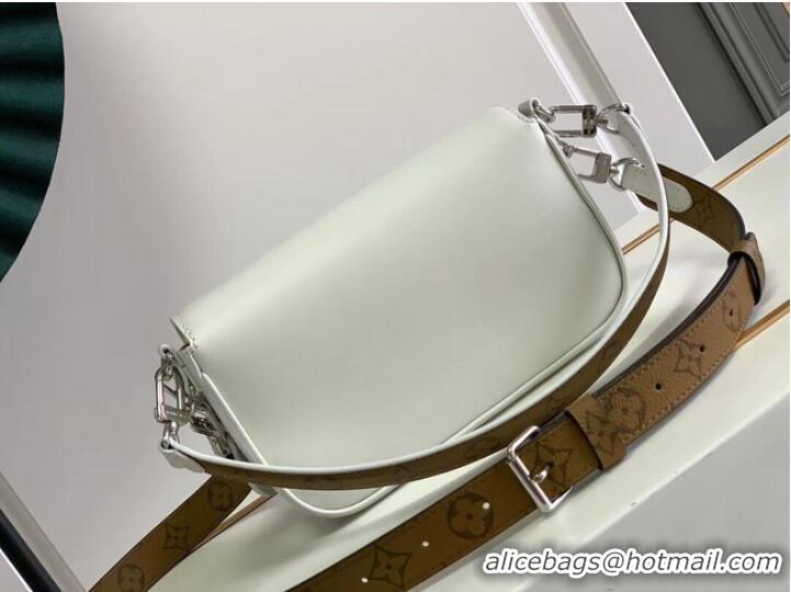 Reasonable Price Louis Vuitton SWING M20393 White