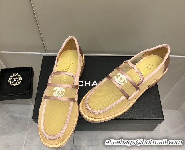 Luxurious Chanel Mesh Loafers G38939 Gold 041261