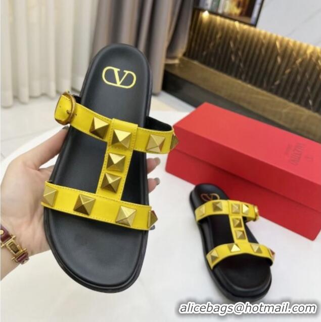 Low Cost Valentino Roman Stud Calf Leather Flat Slide Sandals Yellow 0323144