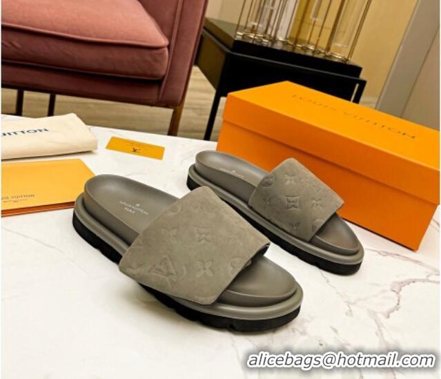 Stylish Louis Vuitton Pool Pillow Comfort Monogram Suede Slide Sandals Khaki Grey 032345