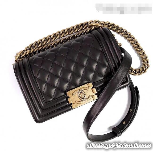 Famous Brand Chanel Lambskin Small Classic Boy Flap Bag A67085 Black/Aged Gold 2022