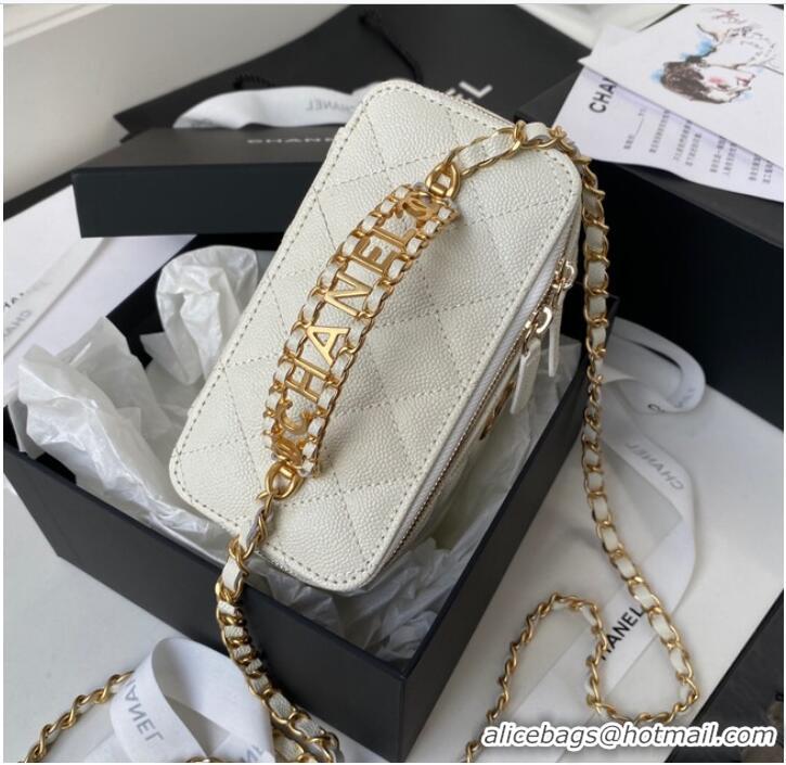 Luxury Classic CHANEL HANDBAG Gold-Tone Metal AP2805 WHITE