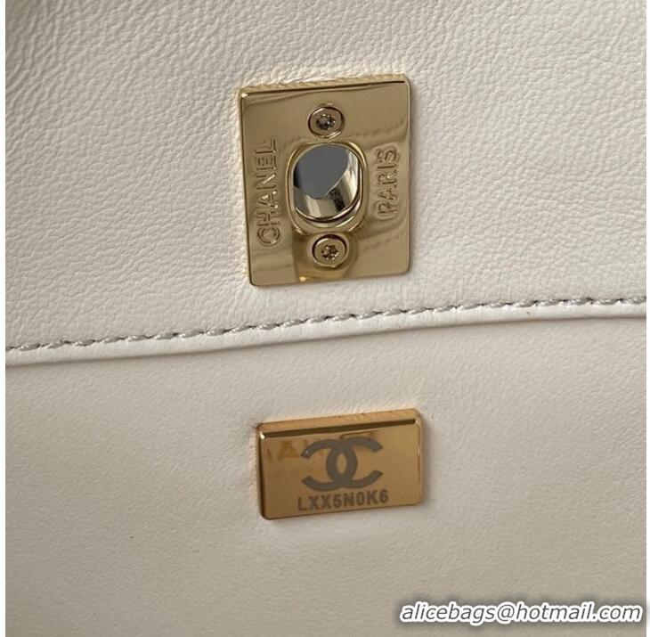 Top Quality Chanel Shoulder Bag Lambskin & light Gold-Tone Metal AS3153 white