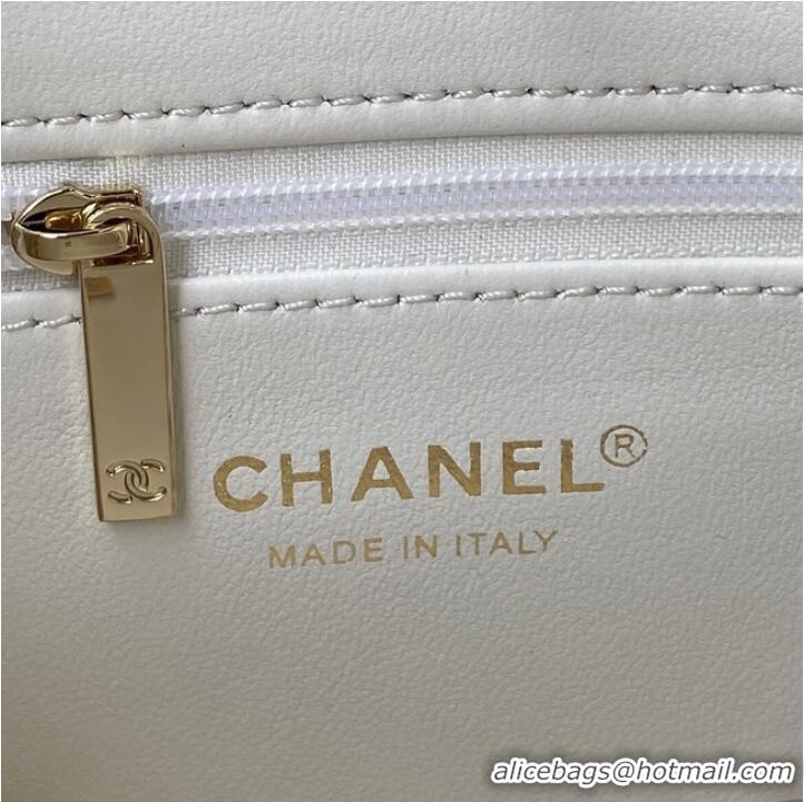 Top Quality Chanel Shoulder Bag Lambskin & light Gold-Tone Metal AS3153 white