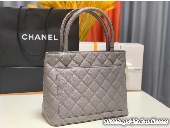 Shop Grade Chanel Tote Bag Grained Calfskin&Gold-Tone Metal AS1804 gray