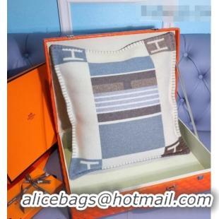 Famous Brand Hermes Avalon Wool Pillow 50x50cm H110270 Light Blue 2021