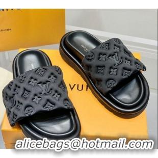 Classic Practical Louis Vuitton Pool Pillow Comfort Slide Sandals in Monogram Textile Black 042524