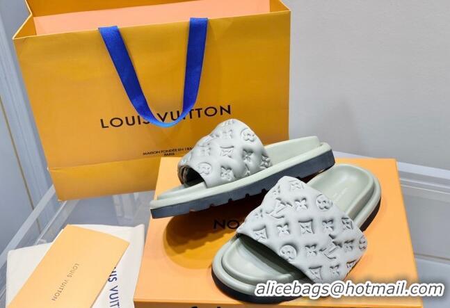 Top Quality Louis Vuitton Pool Pillow Comfort Slide Sandals in Monogram Textile Grey 042524