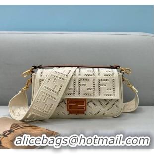 Famous Brand Fendi Baguette leather bag 8BR600A White