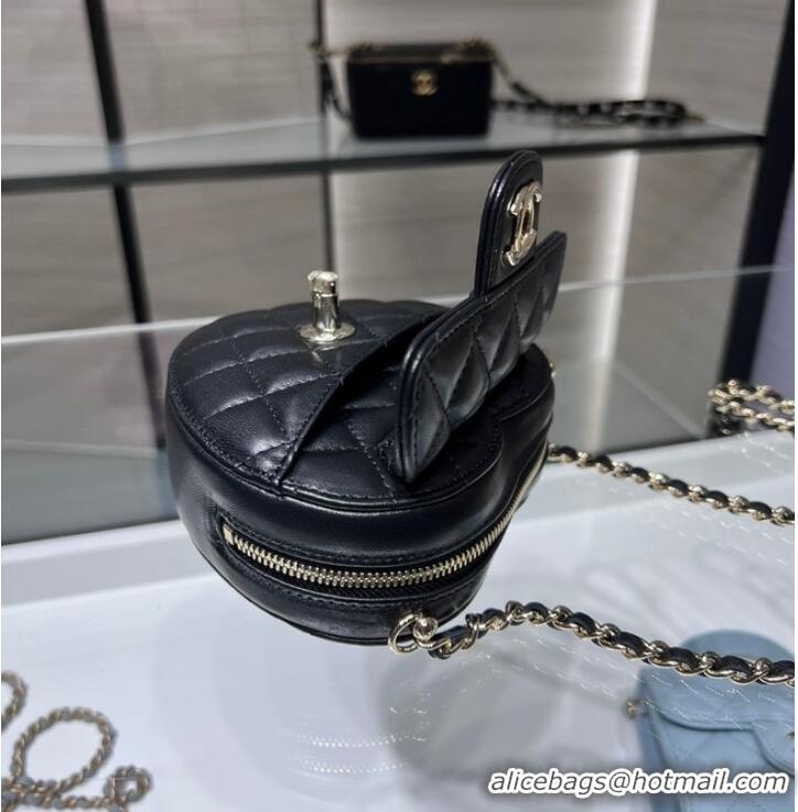 Buy Discount Chanel 2022S Love Heart mini Lambskin Crossbody Chain Bag AO2784 black