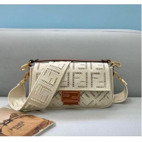 Famous Brand Fendi Baguette leather bag 8BR600A White