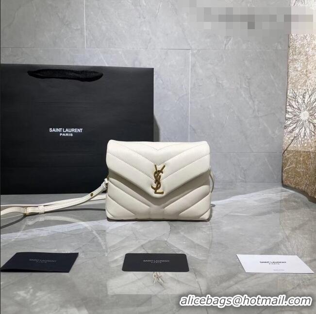 Pretty Style Saint Laurent LOULOU TOY Bag IN MATELASSÉ 